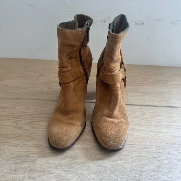 Frye Brown Suede Ankle Heels Size 7.5 - Picture 3 of 7